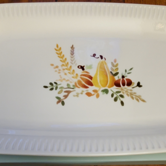A Lenox Holiday Platter - Picture 1 of 8